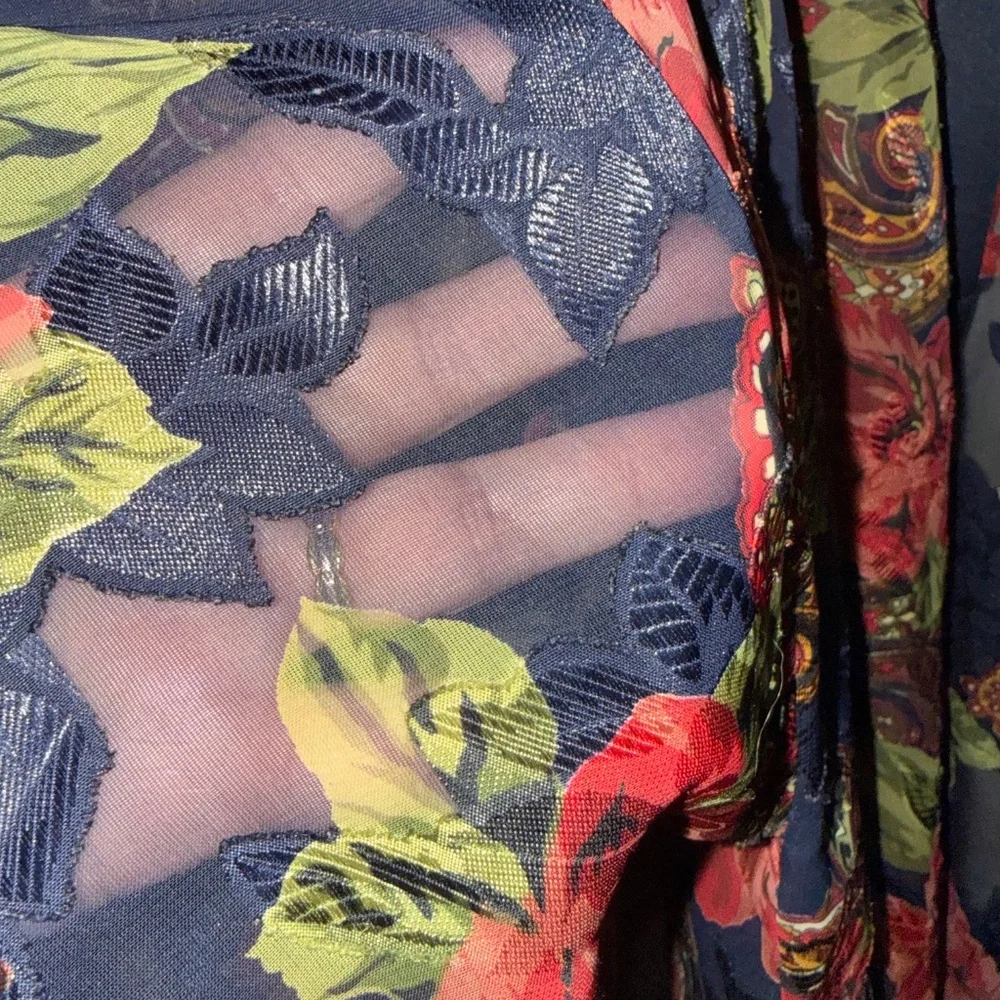 Vintage Victoria's Secret Gold‎ Label Semi Sheer Floral Robe Kimono Size OS